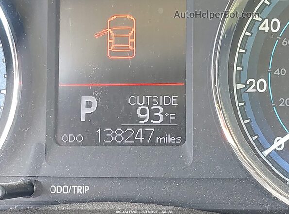 2T1BURHE3KC236877 2019 TOYOTA COROLLA Silver 