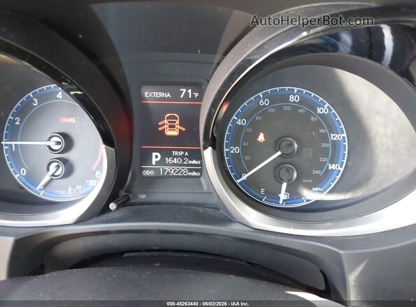 2T1BURHE4GC486135 2016 TOYOTA COROLLA Красный 