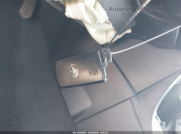 2T1BURHE4GC548178 2016 TOYOTA COROLLA Red Вид панелі приладів