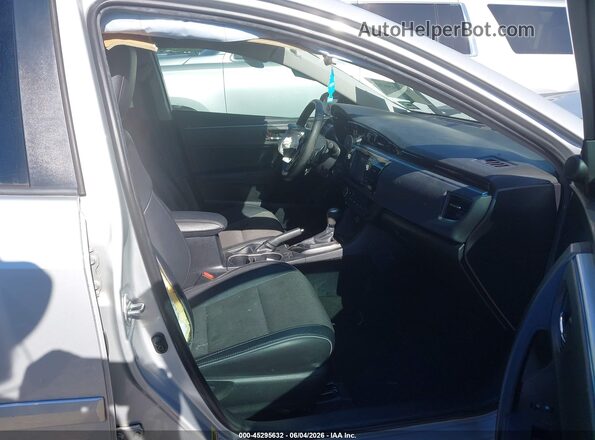 2T1BURHE4GC580239 2016 TOYOTA COROLLA Silver Вид салону спереду