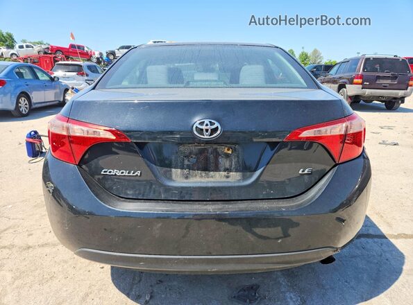 2T1BURHE4HC767160 2017 TOYOTA COROLLA Черный Вид сзади