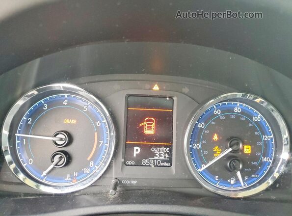 2T1BURHE4HC842469 2017 TOYOTA COROLLA Silver Вид щитка приладів