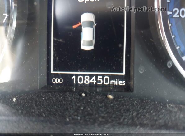 2T1BURHE4HC856307 2017 TOYOTA COROLLA Silver 