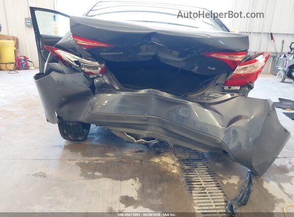 2T1BURHE4HC872202 2017 TOYOTA COROLLA Gray Widok z przodu