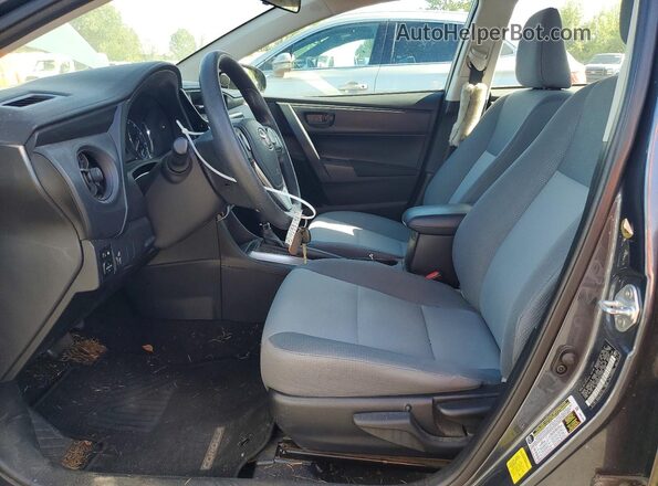 2T1BURHE4HC911466 2017 TOYOTA COROLLA Blue Front interior view