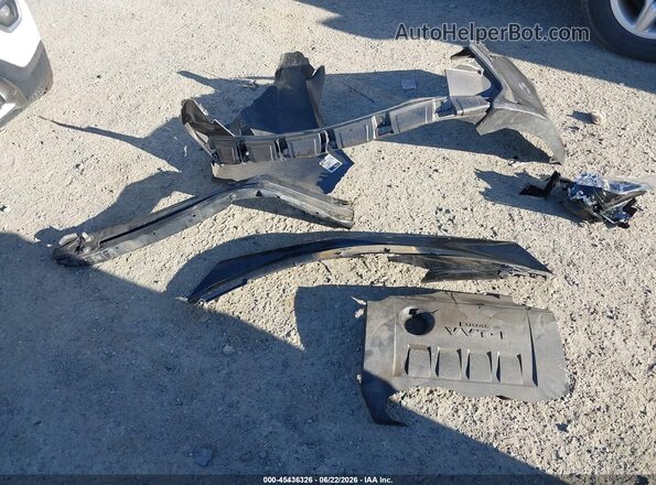 2T1BURHE4HC932995 2017 TOYOTA COROLLA Gray Սարքավորումների վահանակի տեսք