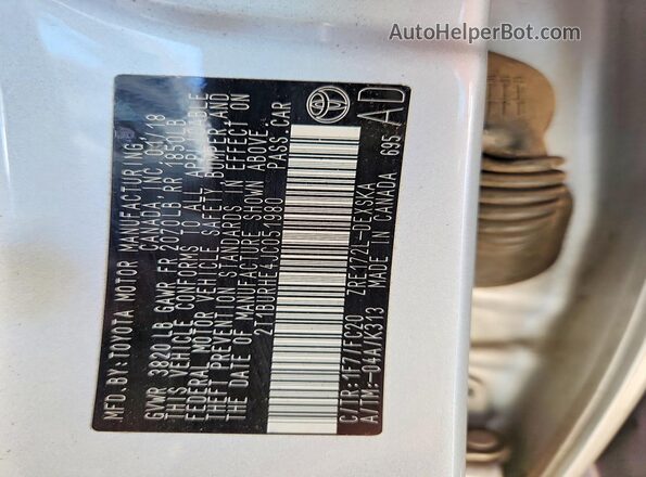 2T1BURHE4JC051980 2018 TOYOTA COROLLA Silver ძრავის განყოფილების ხედი