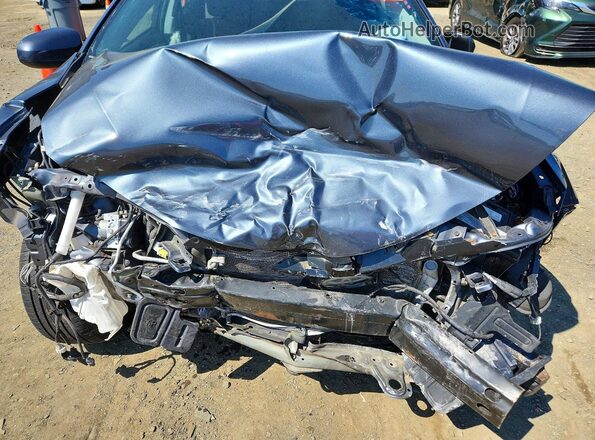 2T1BURHE5HC786560 2017 TOYOTA COROLLA Gray Rear interior view