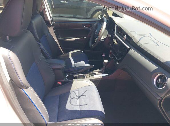 2T1BURHE5HC842285 2017 TOYOTA COROLLA White Вид салону спереду