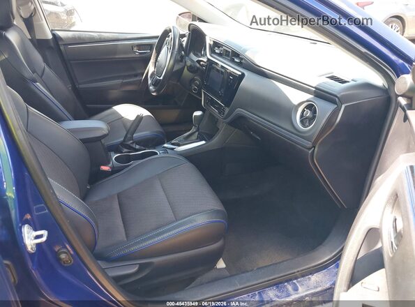 2T1BURHE5HC914098 2017 TOYOTA COROLLA Синий Вид салона спереди