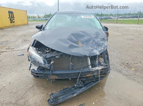 2T1BURHE5JC069727 2018 TOYOTA COROLLA Black Widok z przodu
