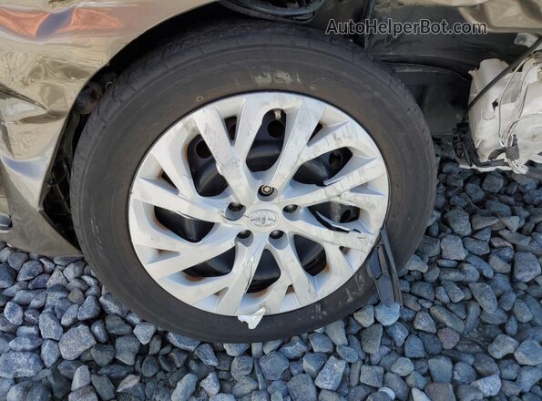 2T1BURHE5JC088925 2018 TOYOTA COROLLA Gray 