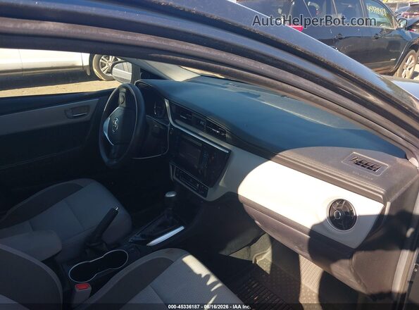 2T1BURHE5KC140121 2019 TOYOTA COROLLA Gray Вид салону спереду