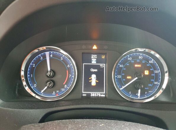 2T1BURHE5KC221944 2019 TOYOTA COROLLA Gray Widok zestawu wskaźników
