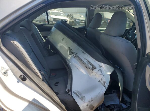 2T1BURHE6GC575348 2016 TOYOTA COROLLA Silver 