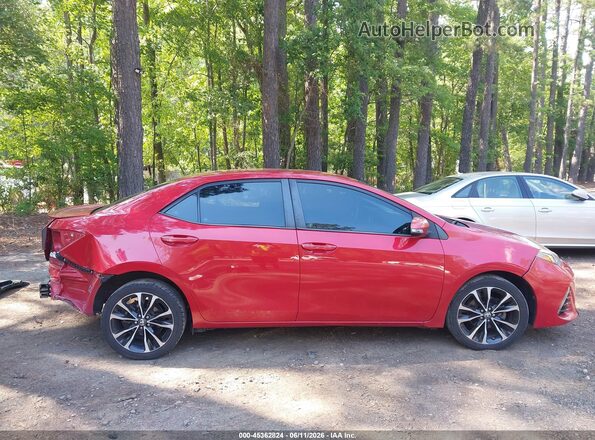 2T1BURHE6HC762350 2017 TOYOTA COROLLA Красный Вид задней части салона