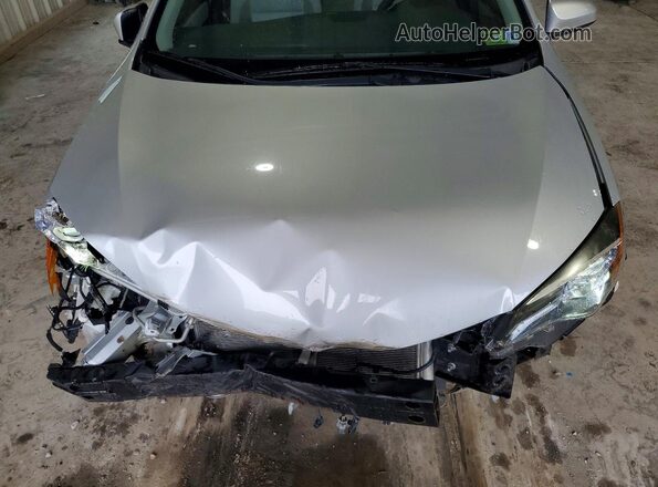 2T1BURHE6HC767113 2017 TOYOTA COROLLA Silver 