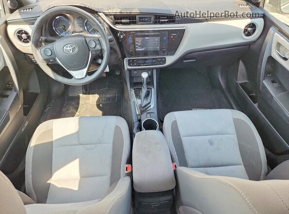 2T1BURHE6HC829495 2017 TOYOTA COROLLA Silver 