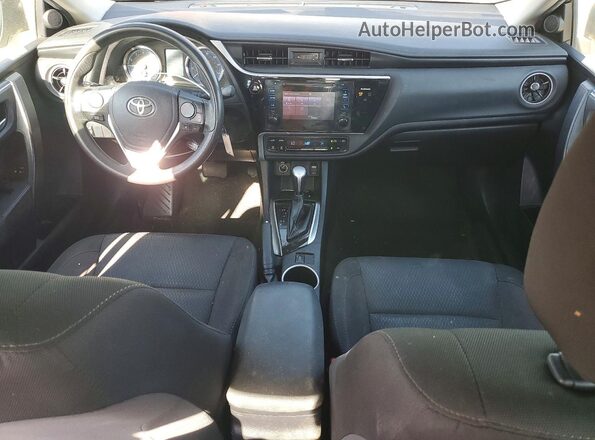 2T1BURHE6HC889695 2017 TOYOTA COROLLA Gray Առջևի վահանակի տեսք
