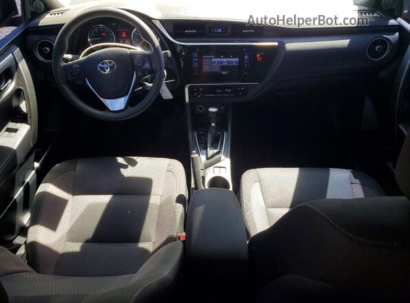 2T1BURHE6JC015871 2018 TOYOTA COROLLA Gray 