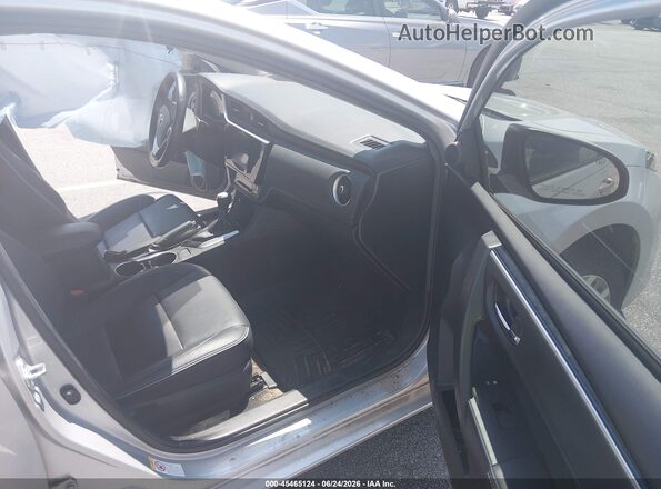 2T1BURHE6JC019046 2018 TOYOTA COROLLA Белый Вид салона спереди