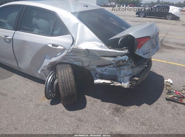 2T1BURHE6JC019046 2018 TOYOTA COROLLA Белый Вид спереди