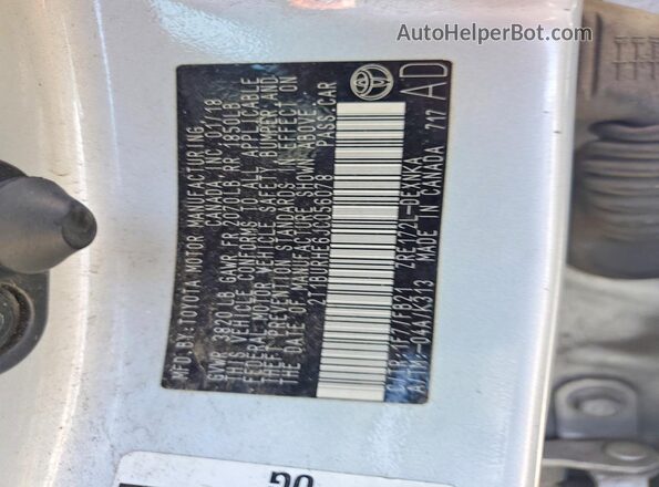 2T1BURHE6JC056078 2018 TOYOTA COROLLA Silver ძრავის განყოფილების ხედი