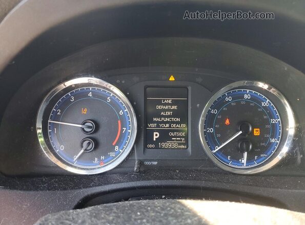 2T1BURHE6JC059174 2018 TOYOTA COROLLA Black Սարքավորումների վահանակի տեսք