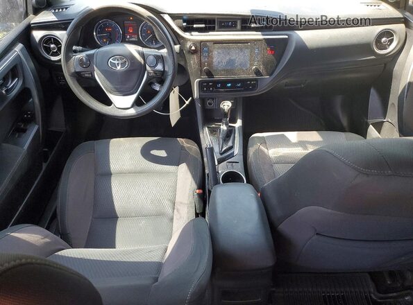 2T1BURHE6JC059174 2018 TOYOTA COROLLA Black Առջևի վահանակի տեսք