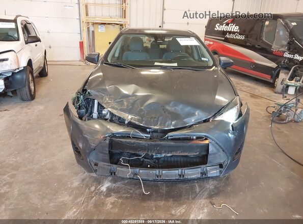 2T1BURHE6JC060342 2018 TOYOTA COROLLA Gray Widok z przodu