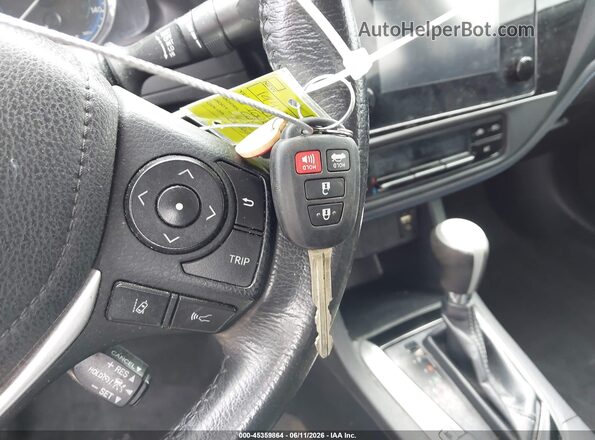2T1BURHE6JC062947 2018 TOYOTA COROLLA Dark Blue Вид панели приборов