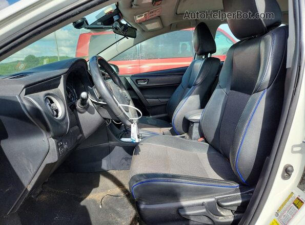 2T1BURHE6JC079702 2018 TOYOTA COROLLA White Սալոնի դիմացի տեսք