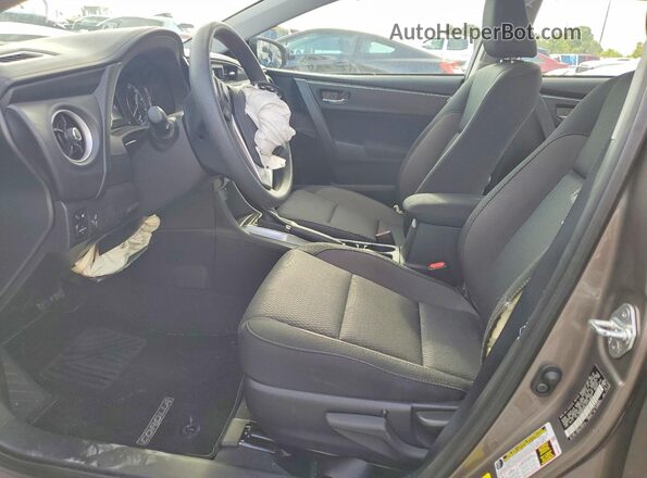 2T1BURHE6JC111855 2018 TOYOTA COROLLA Brown Widok wnętrza z przodu