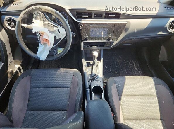 2T1BURHE6JC116540 2018 TOYOTA COROLLA Black Առջևի վահանակի տեսք