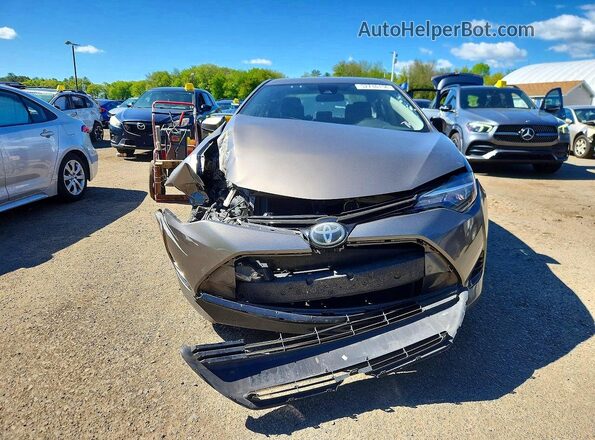 2T1BURHE6JC118353 2018 TOYOTA COROLLA Silver 