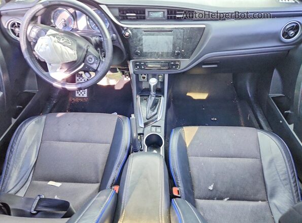 2T1BURHE6KC130813 2019 TOYOTA COROLLA Белый Вид панели приборов