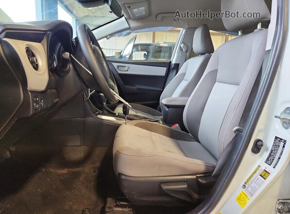 2T1BURHE6KC215649 2019 TOYOTA COROLLA White Widok wnętrza z przodu