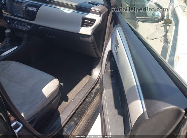 2T1BURHE7GC572801 2016 TOYOTA COROLLA Черный Вид салона спереди