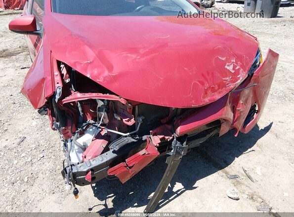 2T1BURHE7HC751342 2017 TOYOTA COROLLA Red Front view