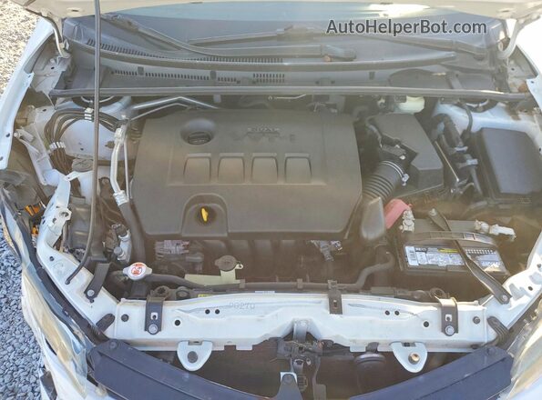 2T1BURHE7HC859623 2017 TOYOTA COROLLA White Rear interior view