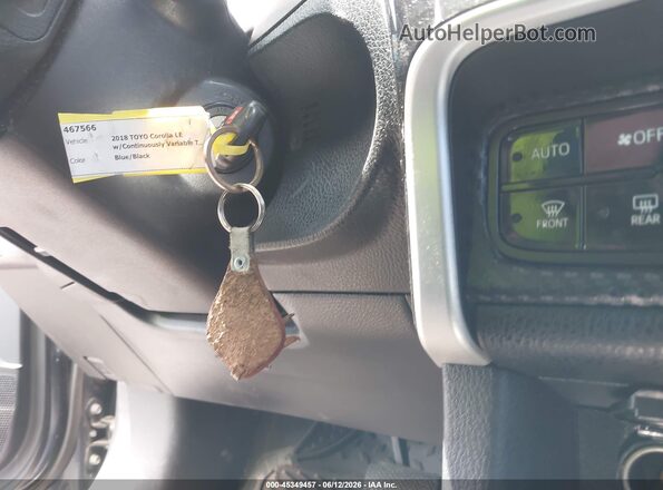2T1BURHE7JC053240 2018 TOYOTA COROLLA Blue Вид панелі приладів