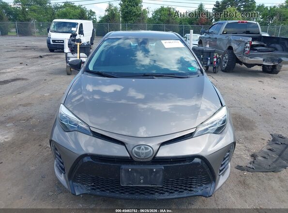 2T1BURHE7JC070328 2018 TOYOTA COROLLA Green Widok wnętrza z tyłu