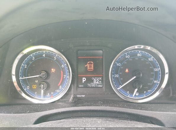 2T1BURHE7JC086786 2018 TOYOTA COROLLA Бирюзовый Вид задних сидений