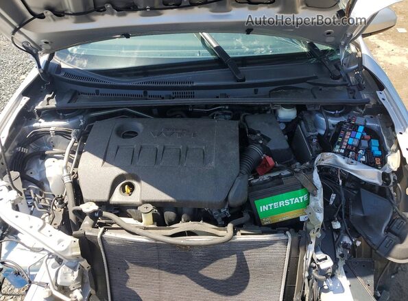 2T1BURHE7JC102601 2018 TOYOTA COROLLA Silver 