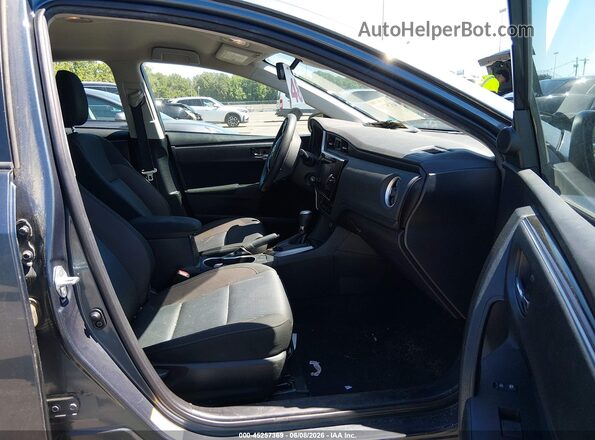 2T1BURHE7JC989522 2018 TOYOTA COROLLA Gray Вид салону спереду