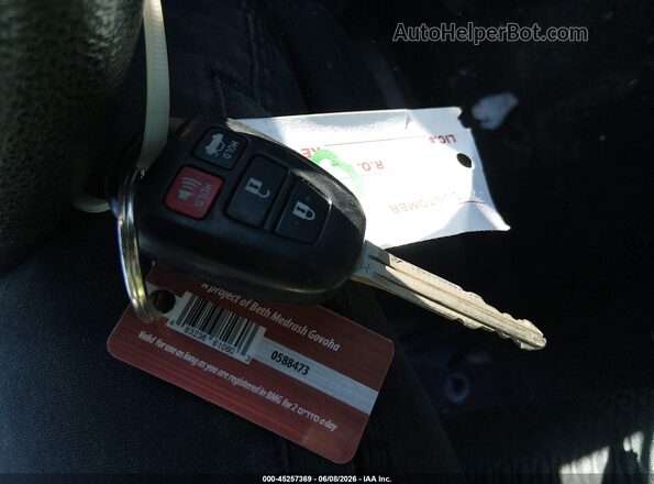 2T1BURHE7JC989522 2018 TOYOTA COROLLA Gray Вид панелі приладів