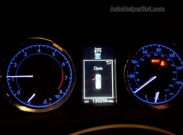 2T1BURHE7KC213473 2019 TOYOTA COROLLA White 