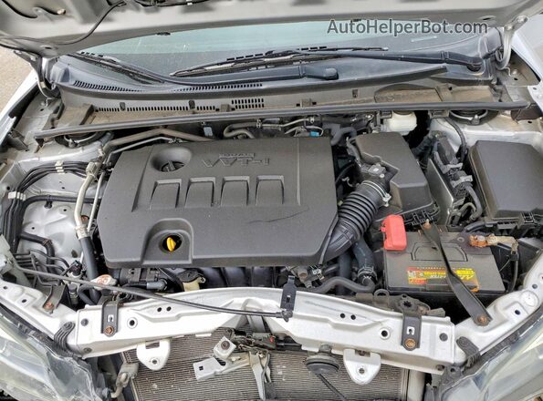 2T1BURHE7KC244657 2019 TOYOTA COROLLA Silver Rear interior view