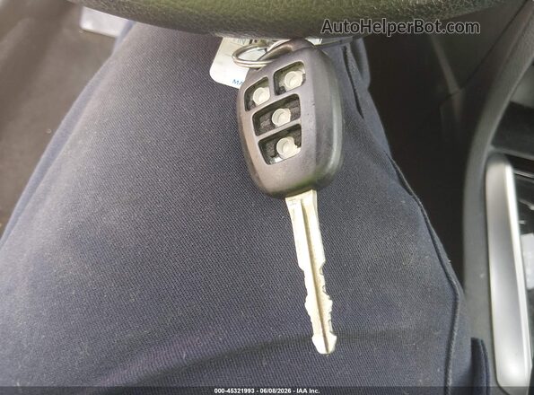 2T1BURHE8HC805490 2017 TOYOTA COROLLA Синий Вид панели приборов