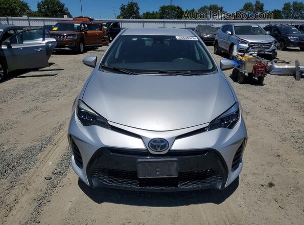 2T1BURHE8HC806784 2017 TOYOTA COROLLA Silver Դիմացի տեսք
